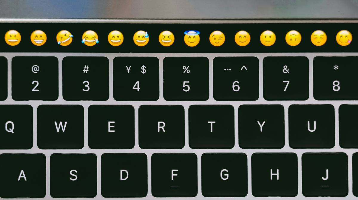 emoji Outlook